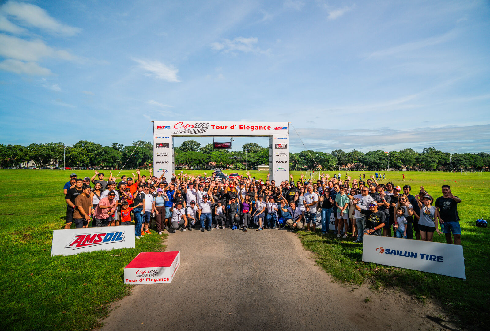 CIFOS Tour d'Elegance group photo